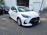 Toyota Yaris 1.0*1HAND*KLIMA*KAMERA*SCHECKHEFT TOYOTA - Toyota Yaris Gebrauchtwagen in Düsseldorf