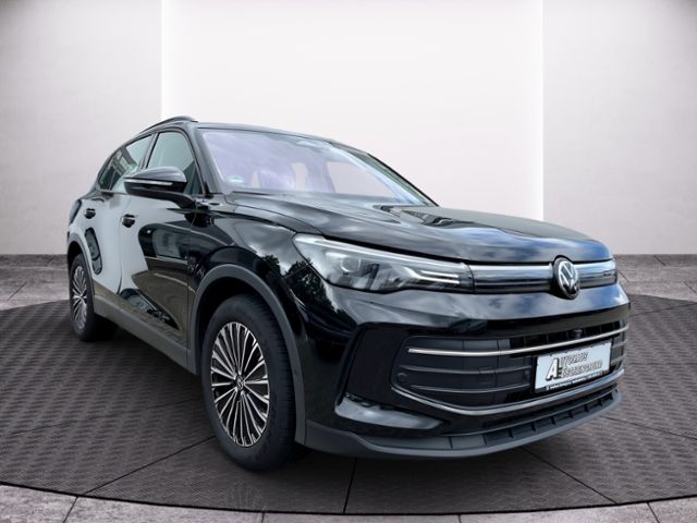 Fahrzeugabbildung Volkswagen Tiguan 2.0 TDI DSG GOAL AHK NAVI KAMERA GJR STHZ