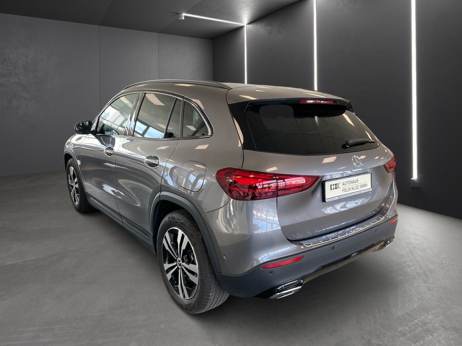 Fahrzeugabbildung Mercedes-Benz GLA 250 4M Progressive*Distro*360°*Totwi*Memory*