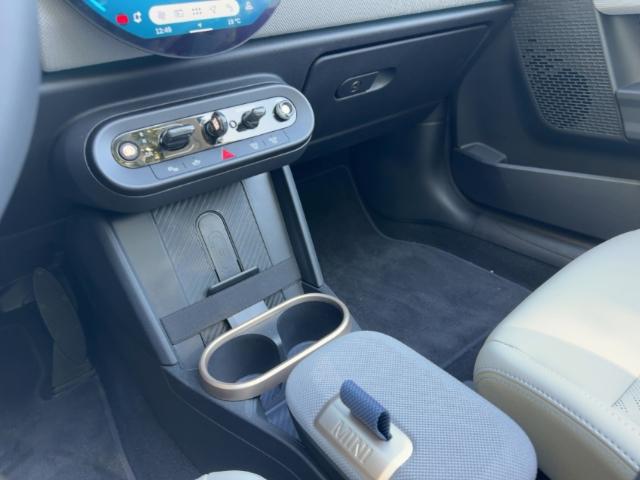 MINI Cooper S Cabrio HUD Navi HarmanKardon LED Kurven