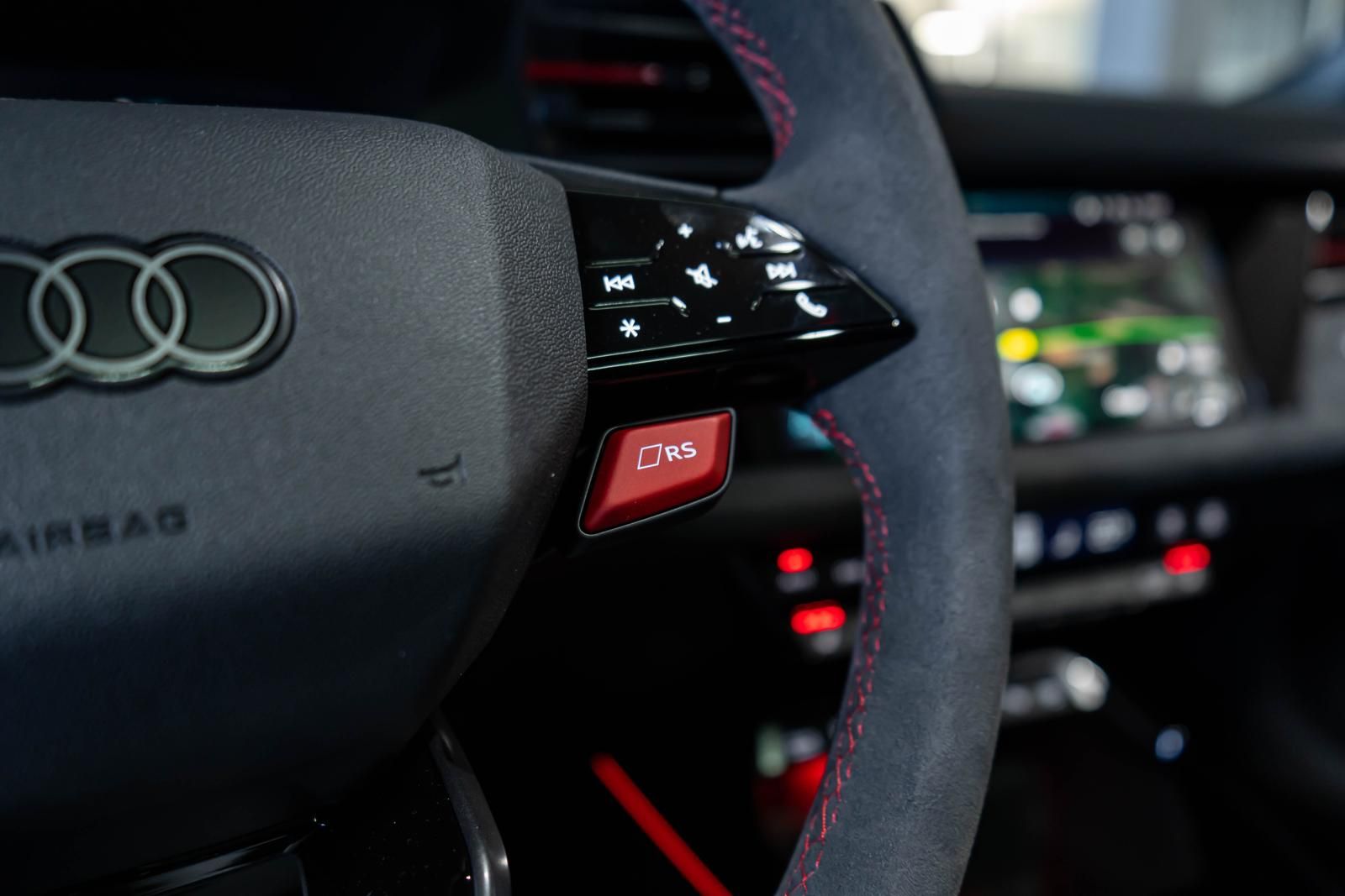Audi RS3 2.5 TFSI quattro PANO SONOS KERAMIK RS-AGA foto 22