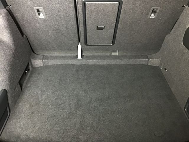 Fahrzeugabbildung Skoda Karoq Sportline 1.5TSI DSG/ACC/Navi/Matrix/DAB