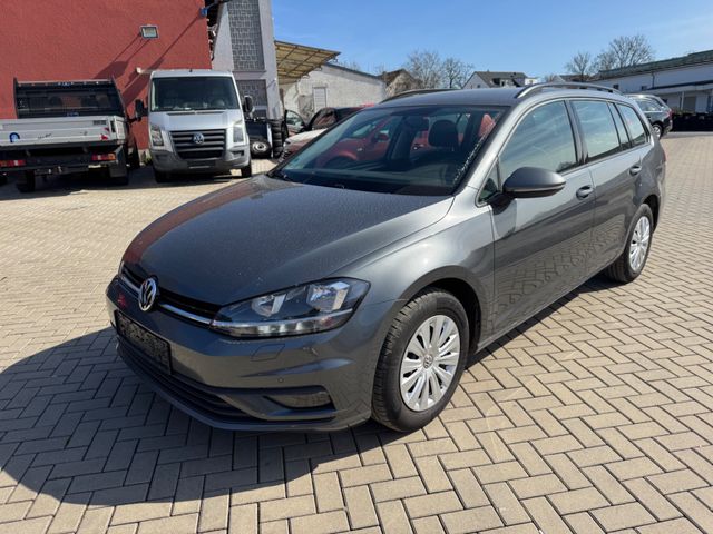 Volkswagen Golf 1.6 TDI  Comfortline Variant Navi Euro6