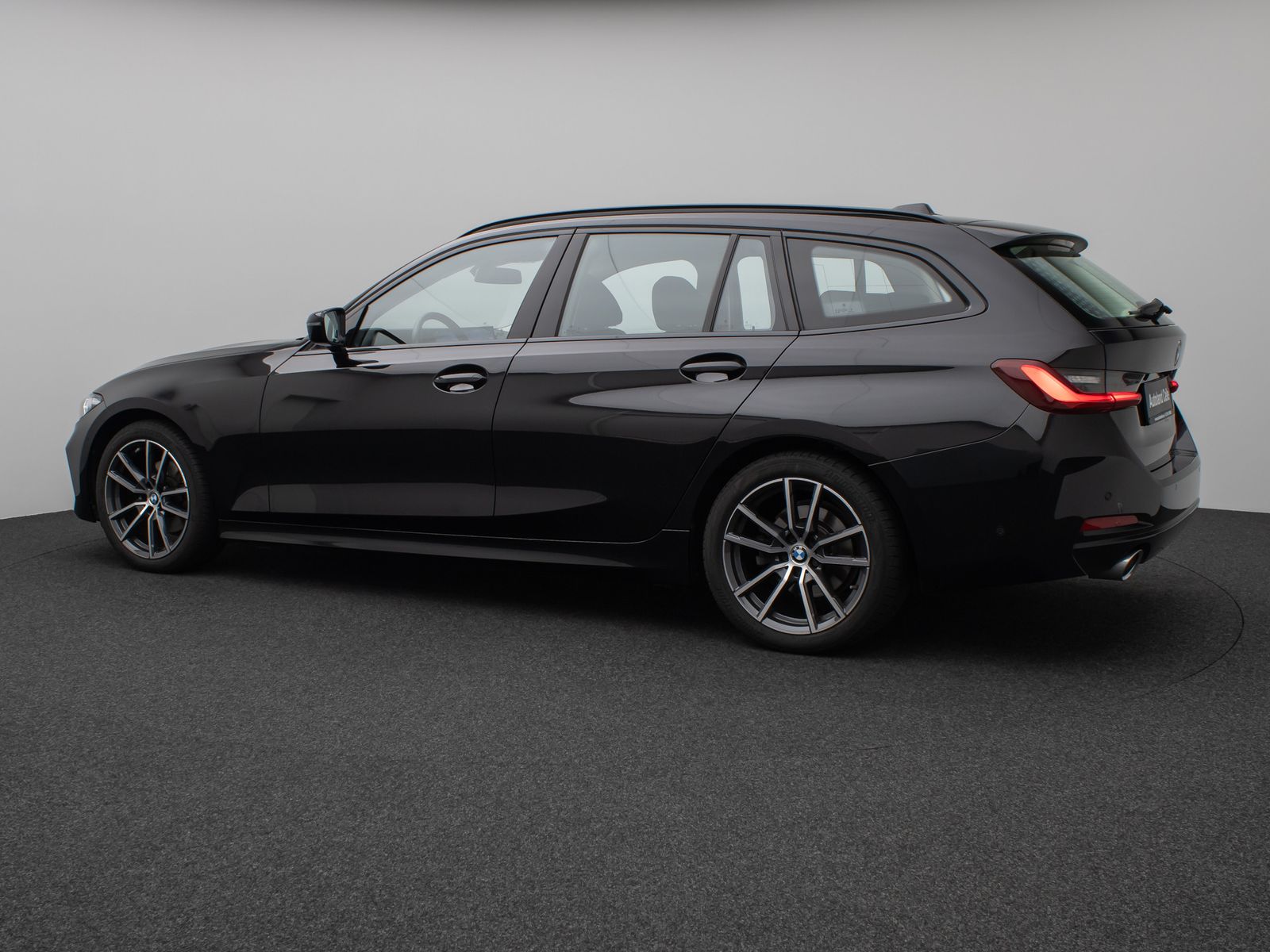 Fahrzeugabbildung BMW 320d xD  Kamera DAB MSport Fernlichtassis 18Zoll