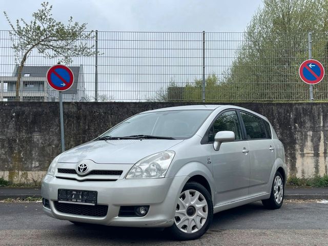 Toyota Corolla Verso 2.0 D-4D Sol