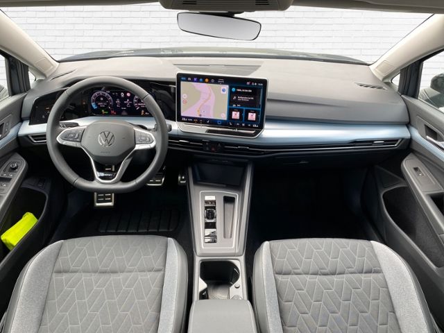 Fahrzeugabbildung Volkswagen Golf Variant Energy 1.5l eTSI KLIMA LED NAVI ALU