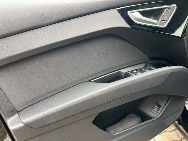 Fahrzeugabbildung Audi Q4 Sportback 40 e-tron basis 150 kW *Rückfahrkam