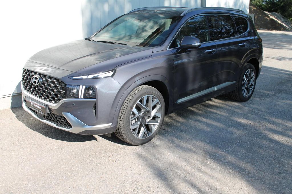 Image of Hyundai SANTA FE
