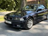 BMW 320i Cabriolet (E36) - BMW 320 aus 1997: 320i