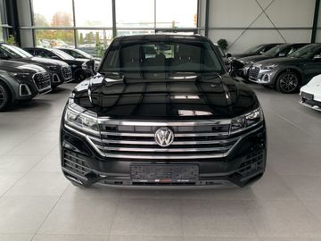Volkswagen Touareg - 2