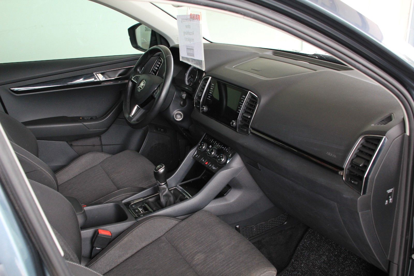 Fahrzeugabbildung SKODA Karoq Style