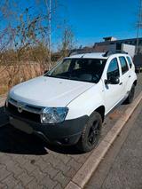 Dacia Duster 1.6 16V  Zuverlässiger Famil... - Dacia Duster: 16v