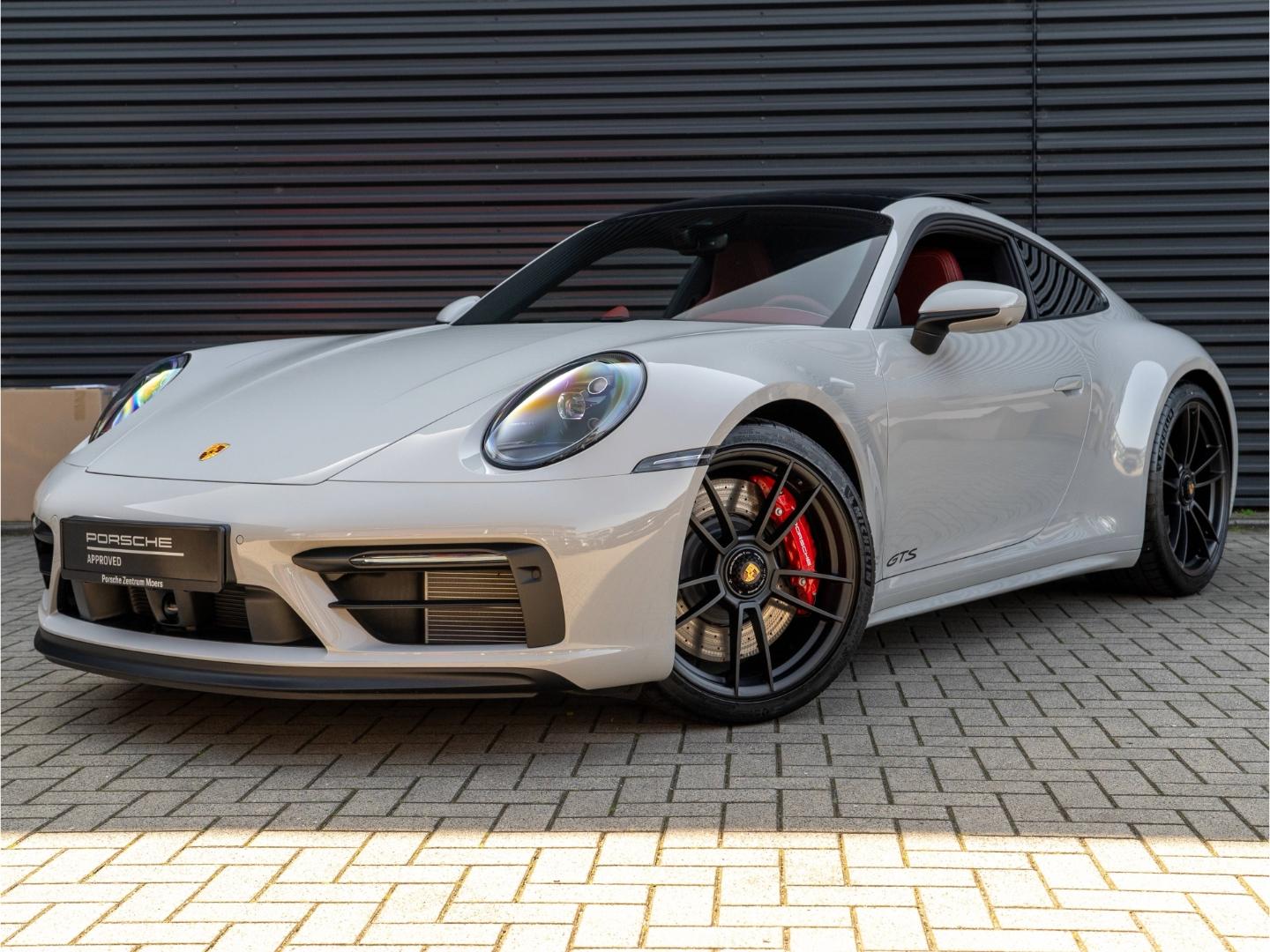Porsche 992 Carrera GTS BOSE GT-Sportlenkrad uvm.