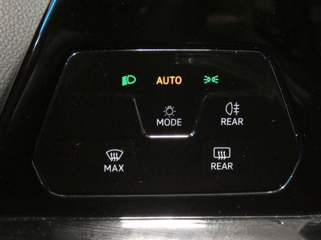 Golf Variant 2.0 TDI Life AHKRückfahrkamera NAVI