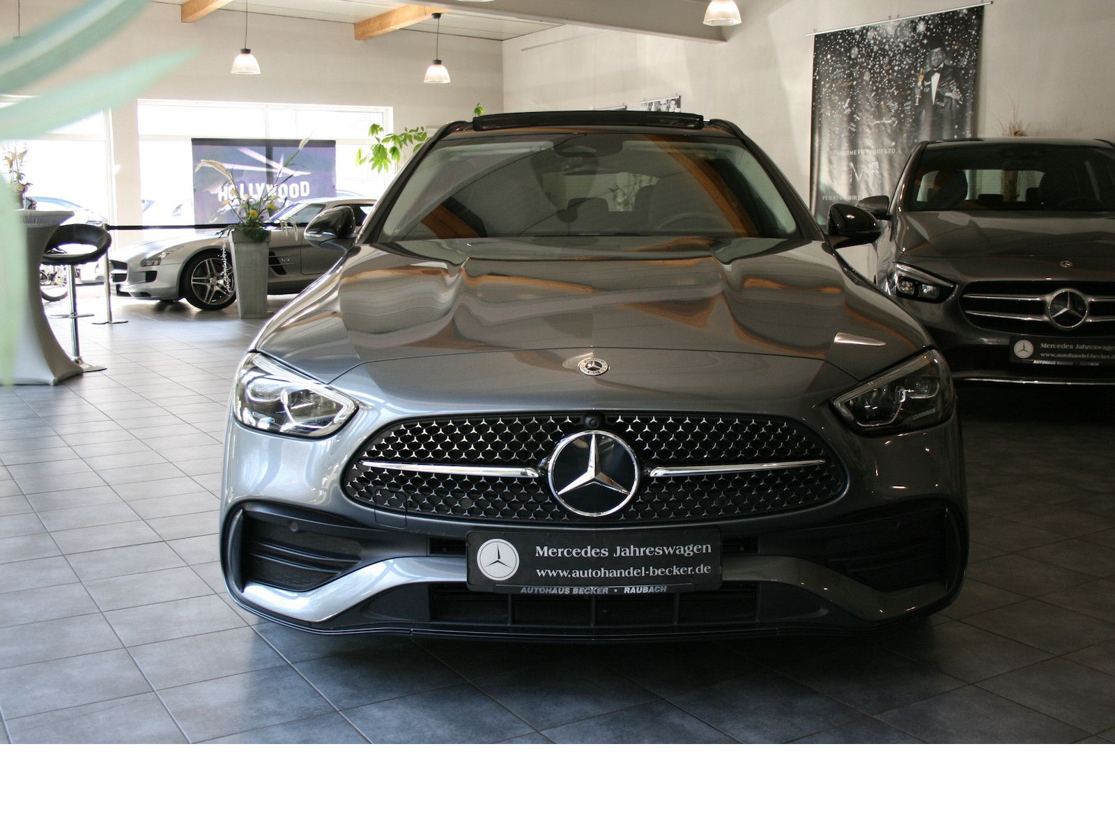 Fahrzeugabbildung Mercedes-Benz C 300 T AMG *Night*Panoramadach*Assistenz-Paket