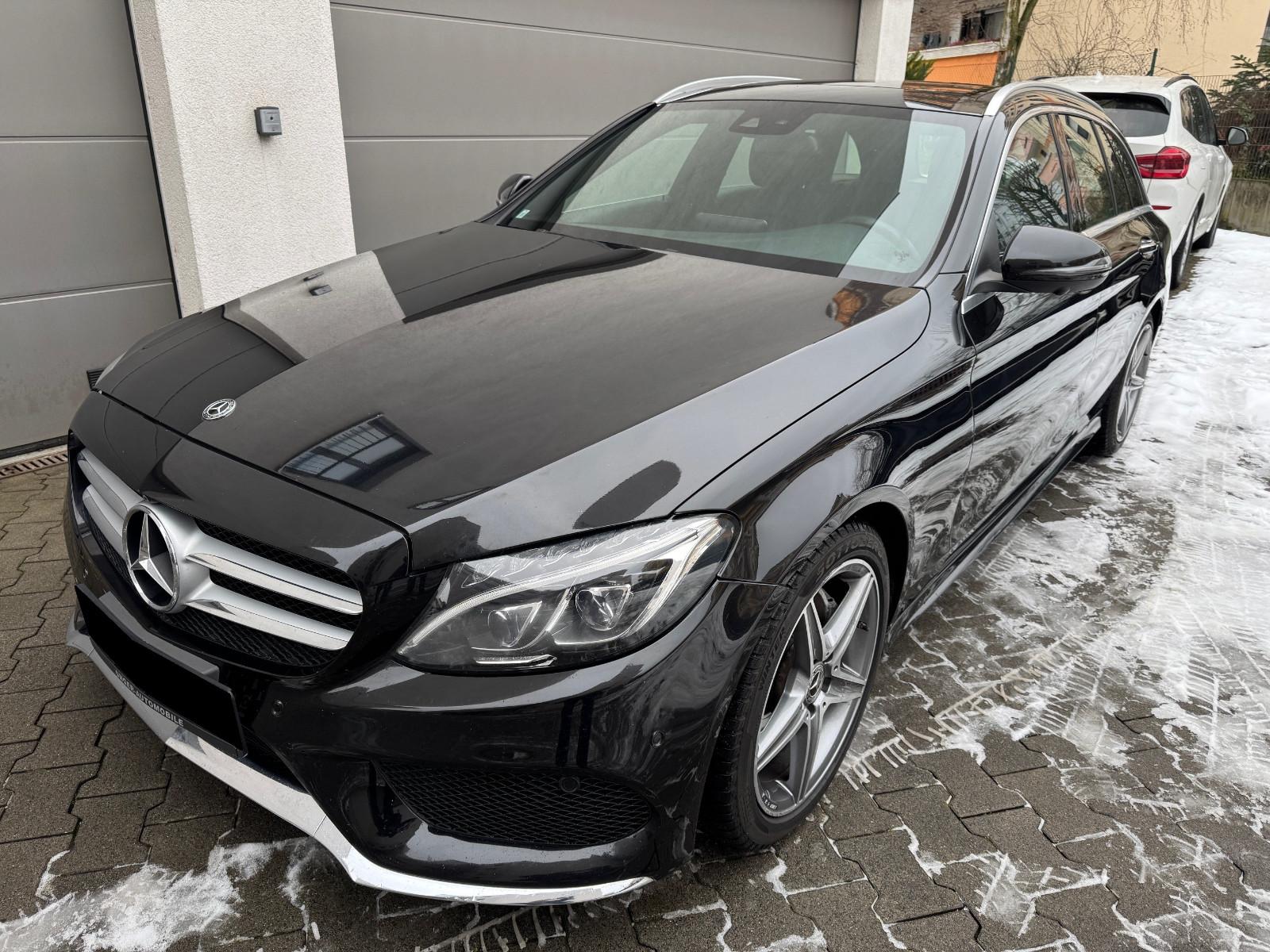 Mercedes-Benz C 220 T AMG*Comand*LED*Keyless*360*Pano