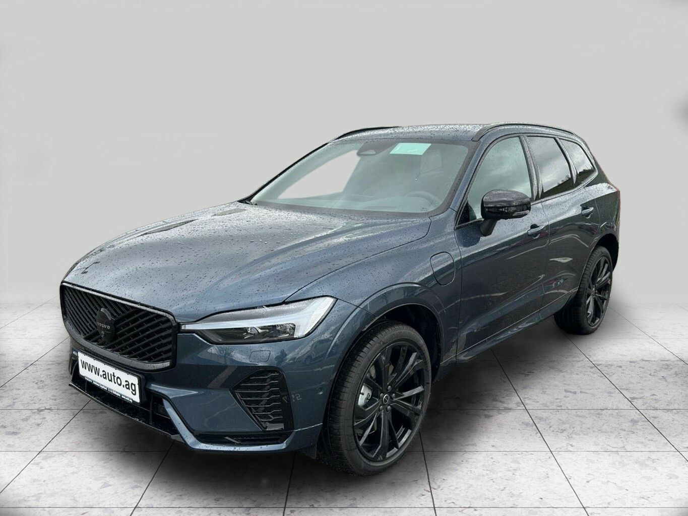 Volvo XC60 T8 PLUS BLACK ED. LAGOM AHK imagem 2