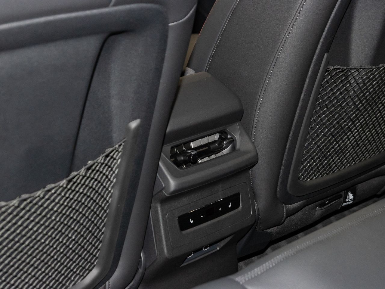 Audi Q6 e-tron - Bild 16