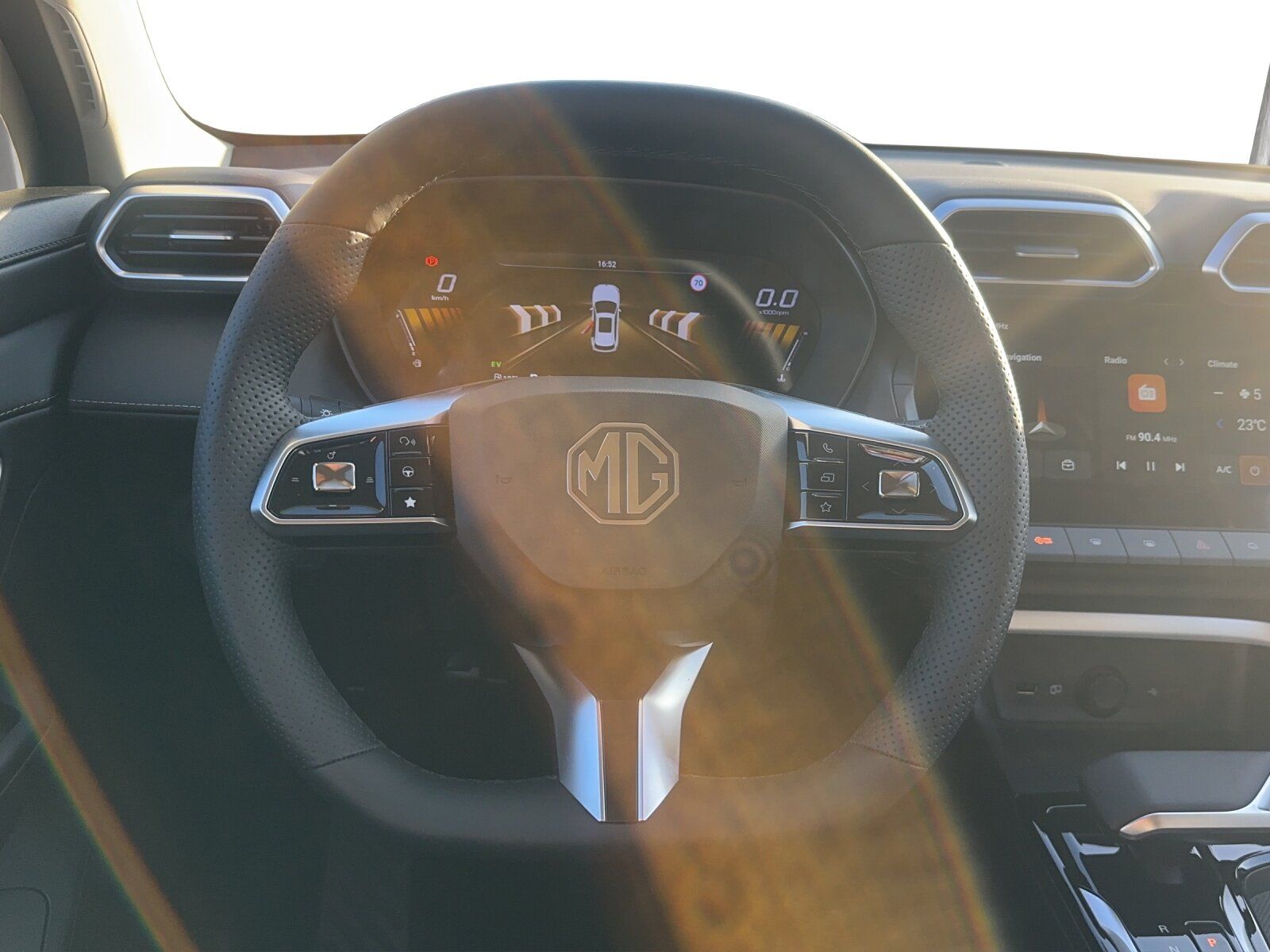 MG ZS - Bild 9