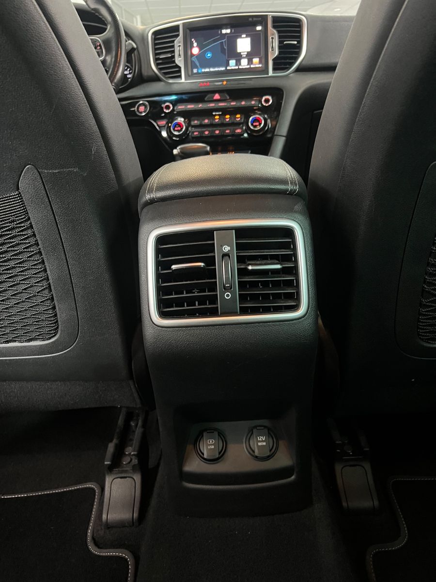 Fahrzeugabbildung Kia Sportage GT-Line 4WD Automatik *KAMERA*