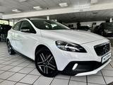 Volvo V40 Cross Country Aut. You! Navi Xenon LED 1HD! - Volvo V40 Cross Country mit Panoramadach