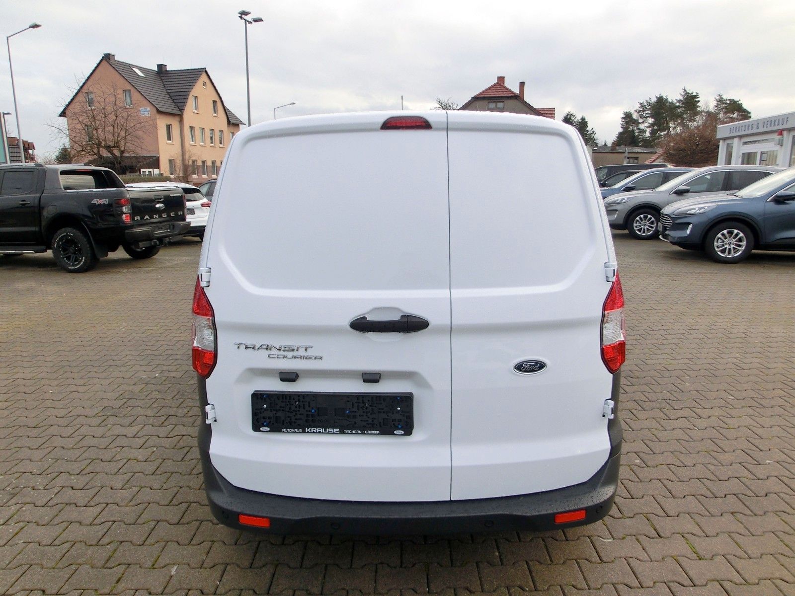 Fahrzeugabbildung Ford Transit Courier Trend