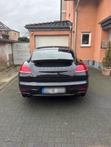 Porsche Panamera - Porsche Panamera in Bonn