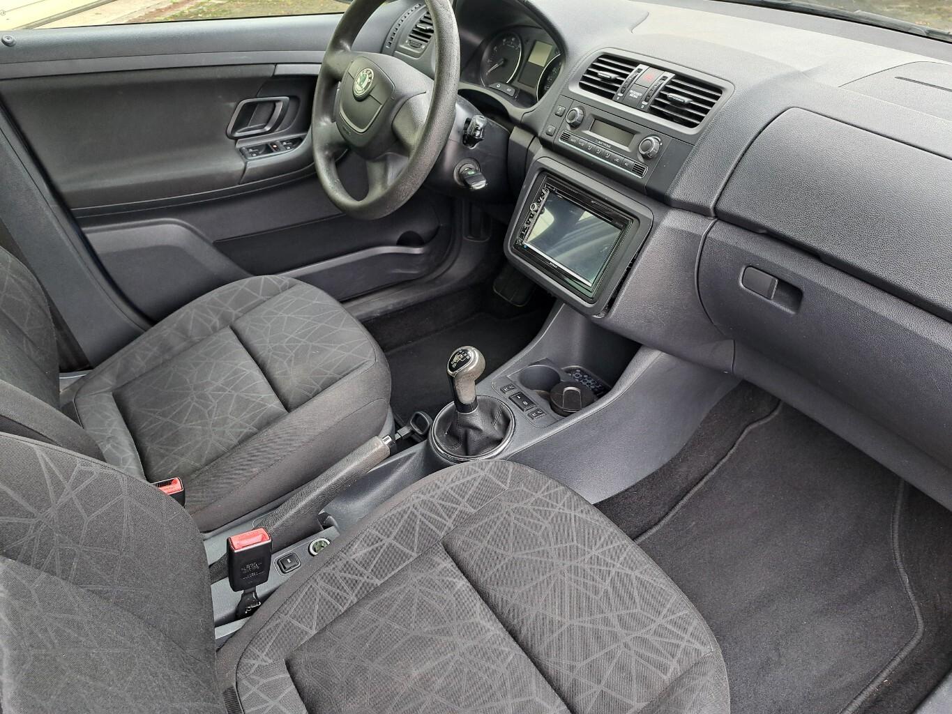 Skoda Fabia 2012 — photo 7