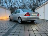 Mercedes-Benz  Mercedes Benz C Klasse 200 Kompressor  - gebrauchte Mercedes-Benz E 200 aus dem Jahr 2001