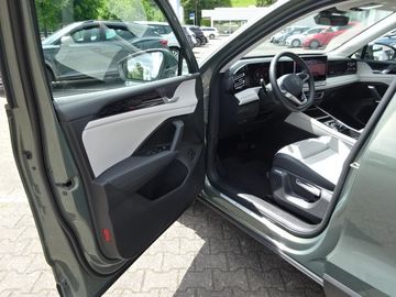 Fotografie 21 des VW Tiguan 1.5 eTSI Elegance*LEDplus*AHK*Navi 1.5 eT
