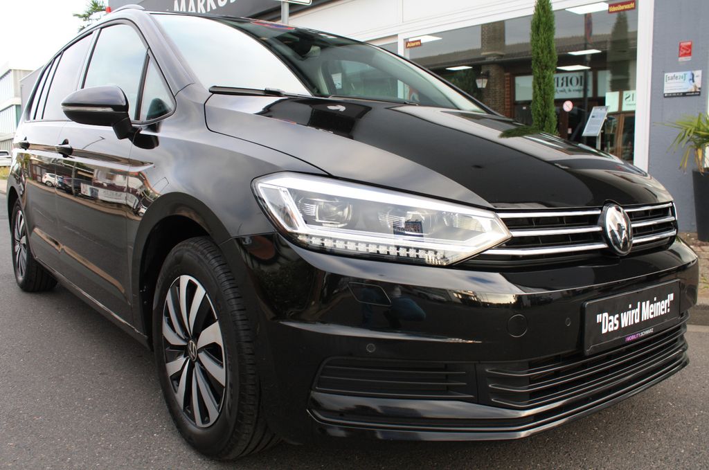 Image of Volkswagen Touran