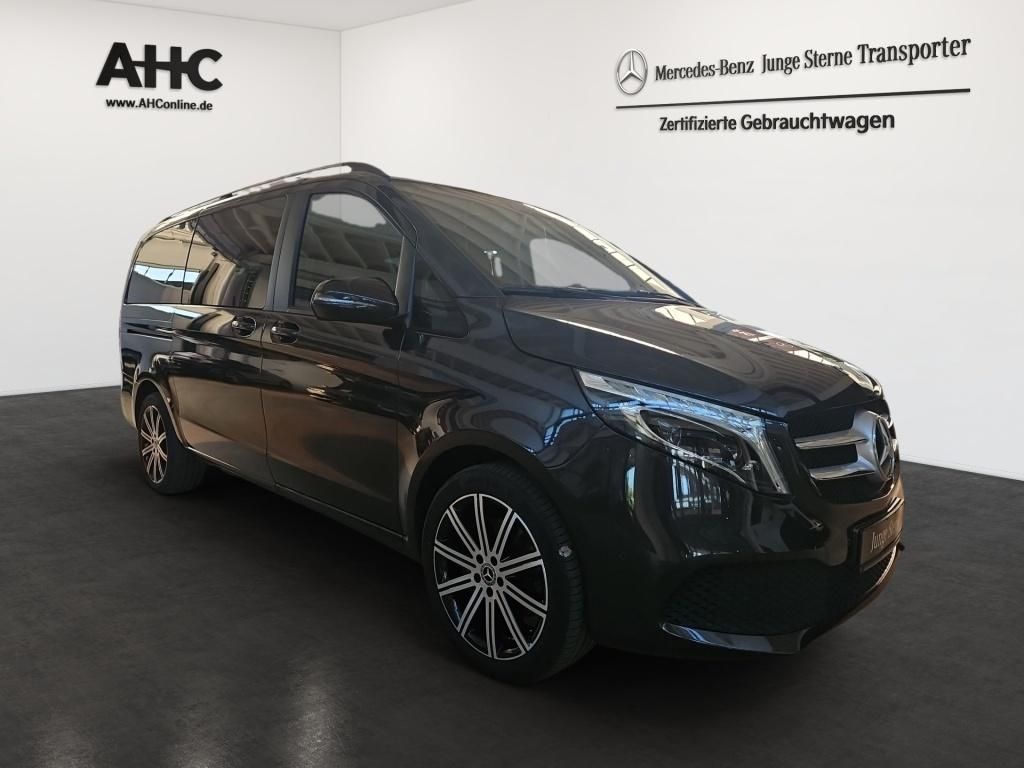 Fahrzeugabbildung Mercedes-Benz V 300 ED lang 7 Sitze Sound 19'' LED AHK 10''MBU