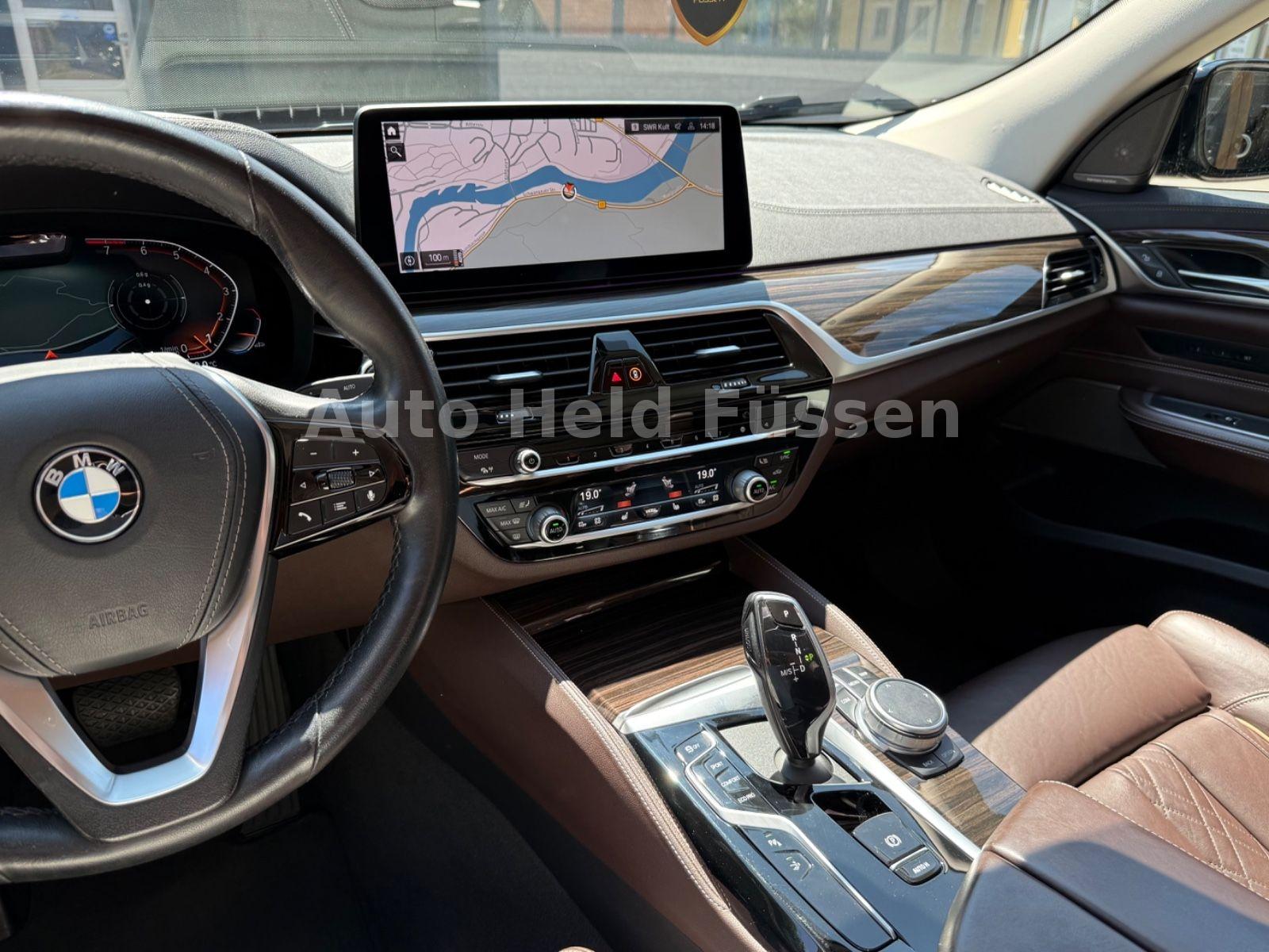 BMW 640i xDrive Gran Turismo Luxury Pano Kam HUD H/K
