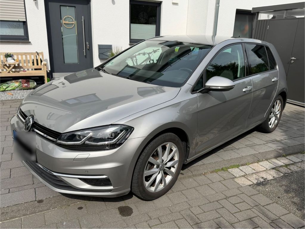 Image of Volkswagen Golf