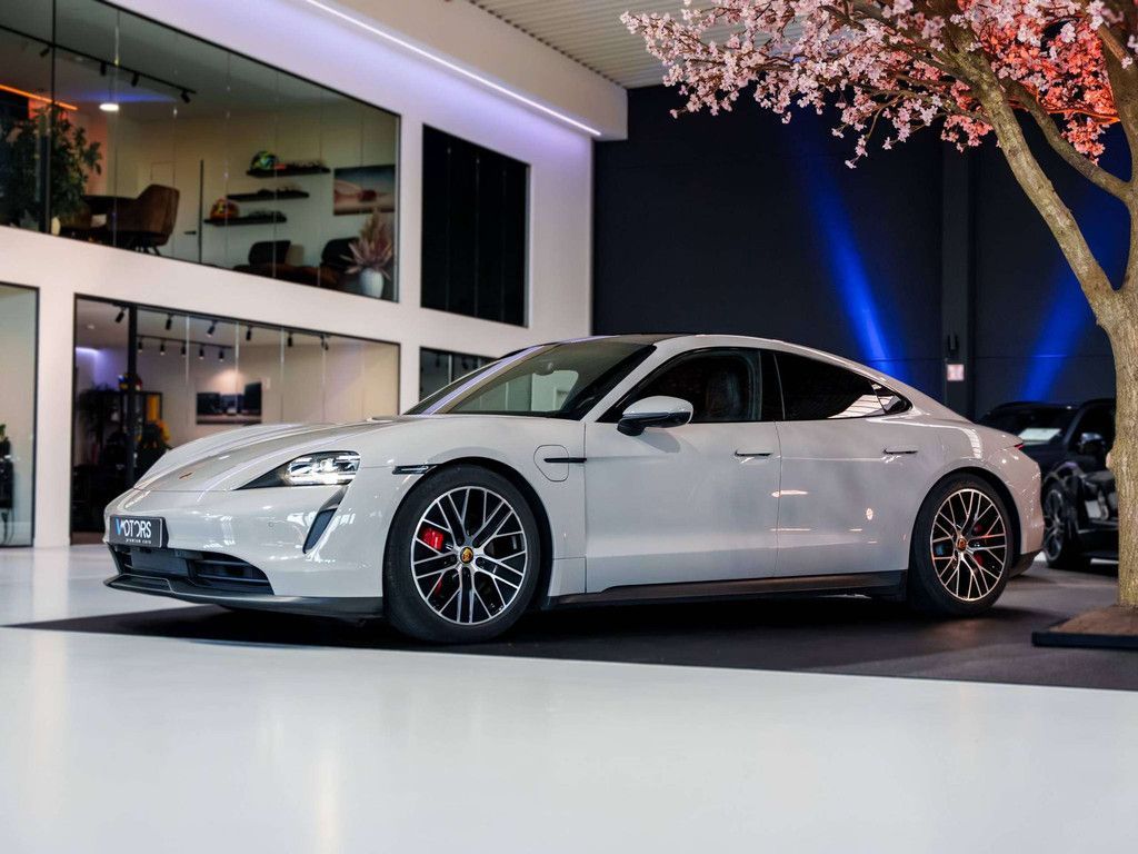 Porsche Taycan 4S - 93.4 kWh - luftfederung (PASM) - Pan imagem 3