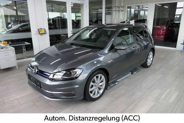 Volkswagen Golf VII Lim. Highline BlueMotion+ ACC 1.Hand