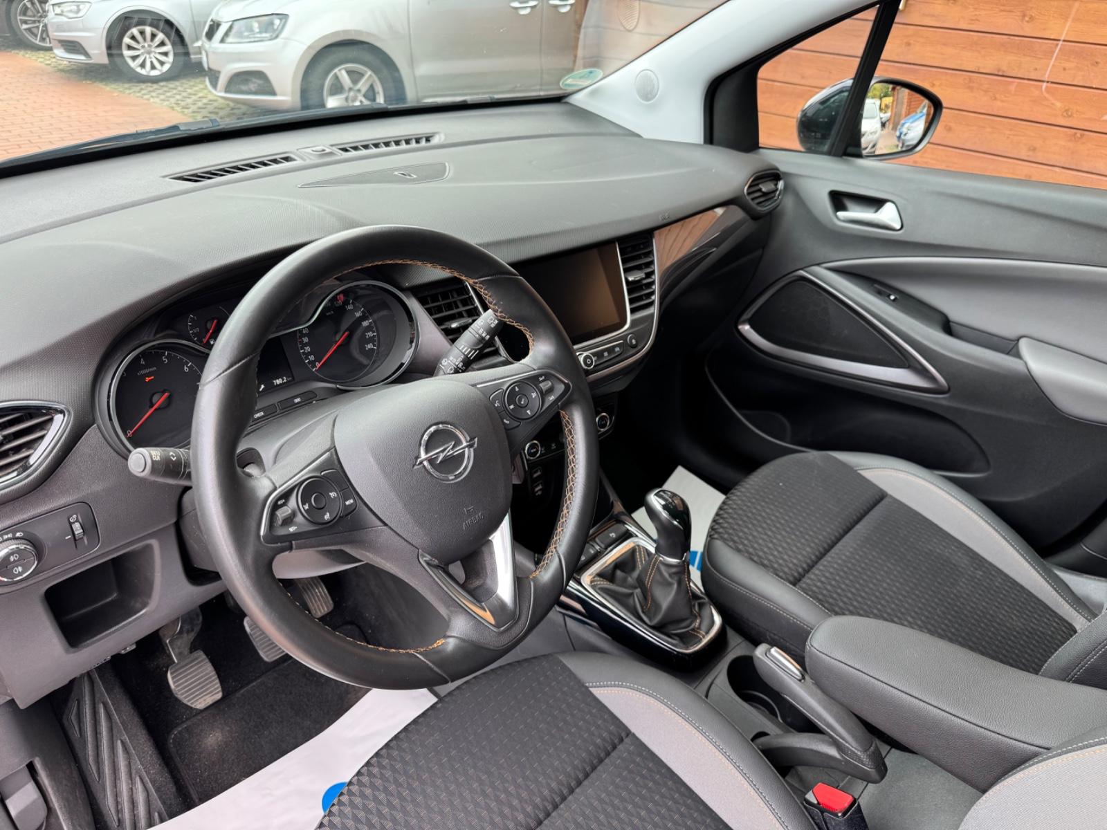Opel Crossland (X)*RKAMERA*TEMPOMAT*KLIMA*