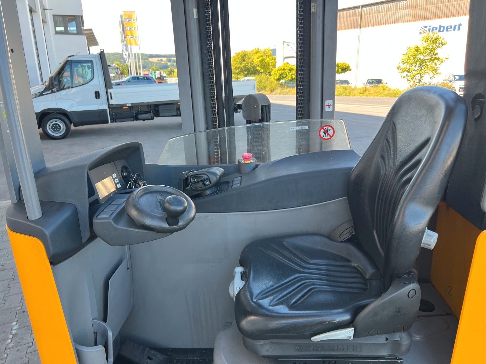 Fahrzeugabbildung Jungheinrich ETV C16 / Triplex 5.72m / SS / nur 2.836h / 2016