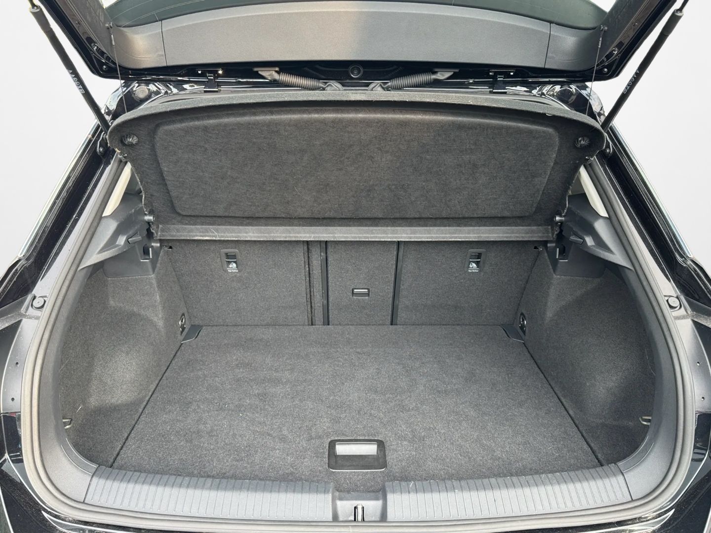 T-Roc 1.0 TSI LIFE *NAVI*LED*KEYLESS*KAMERA*