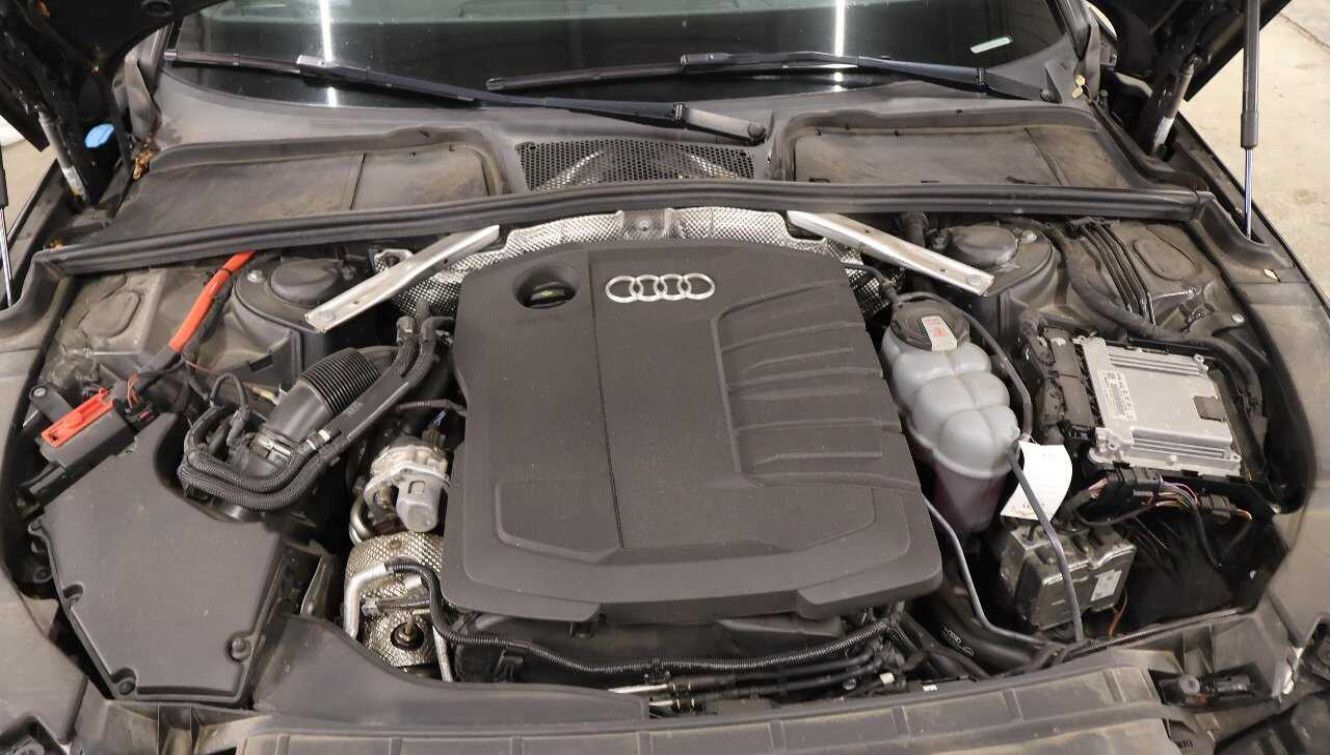 Fahrzeugabbildung Audi A4 40d Quatt AT7 S Line LED/NAVI/SHZ/B&O/19"LM
