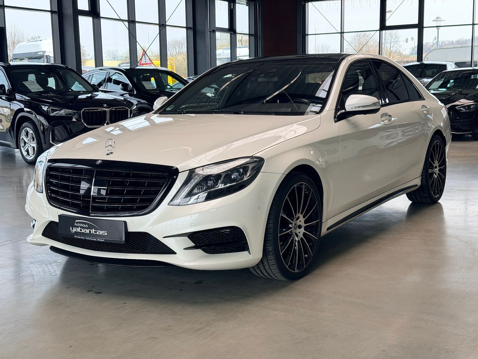 Mercedes-Benz S 500 4M AMG Pano Night 360°-K Memory DISTRONIC foto 1