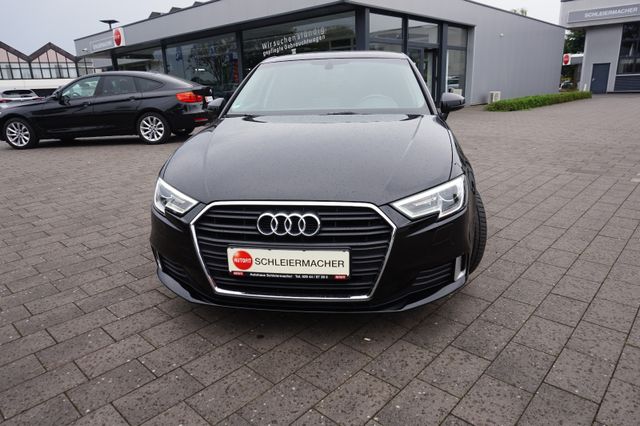 Audi A3 Sportback 35 TFSI sport Navi Xenon