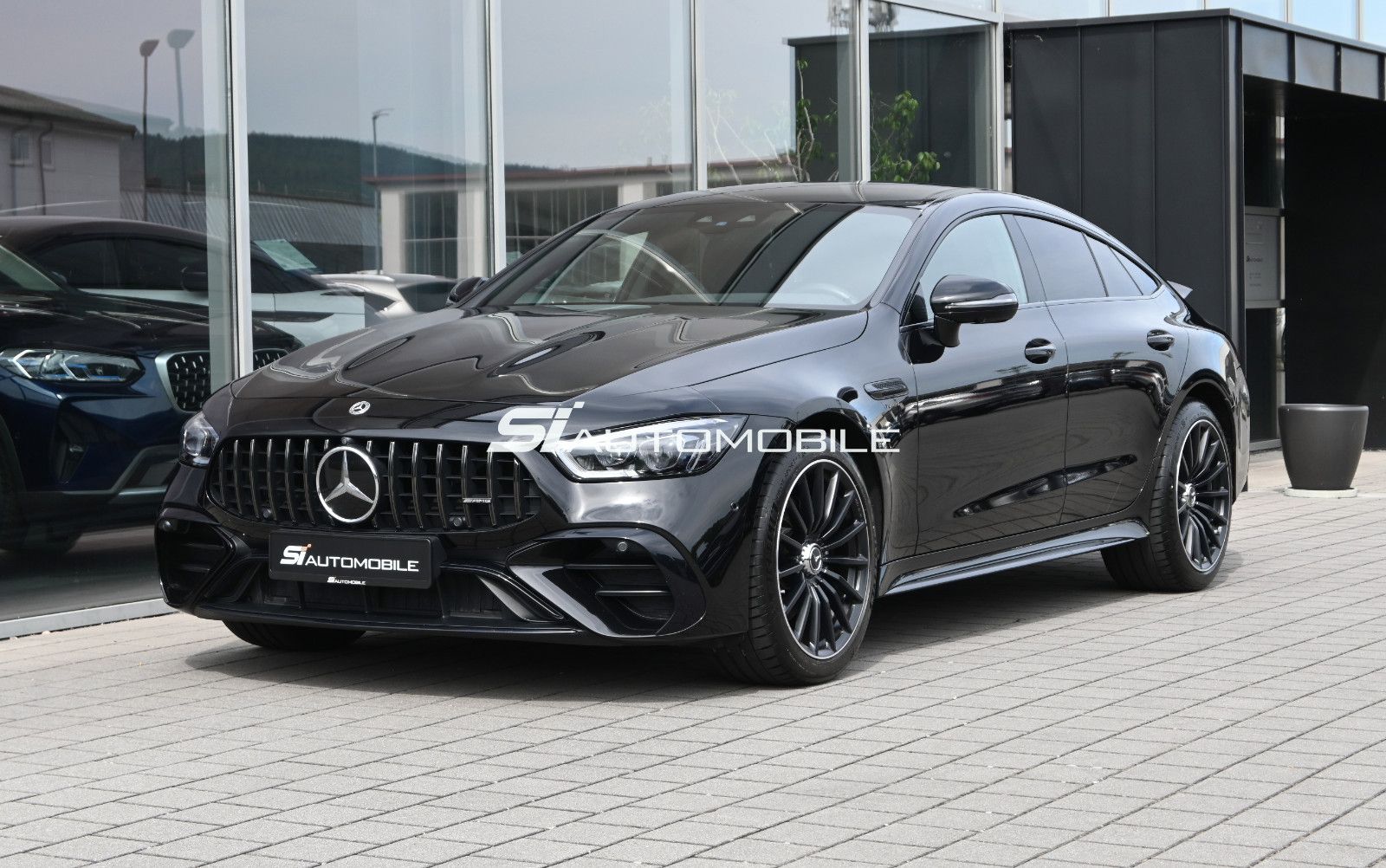 Fahrzeugabbildung Mercedes-Benz AMG GT 43 Aut. °ACC°HEAD-UP°STANDHEIZ°V8-STYLING