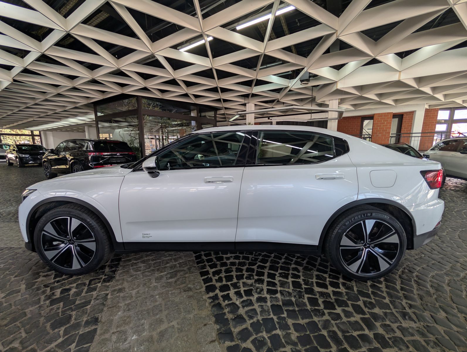 Fahrzeugabbildung Polestar 2 78 KWh Long Range Pilot LED 360° MEMO SoH 95%