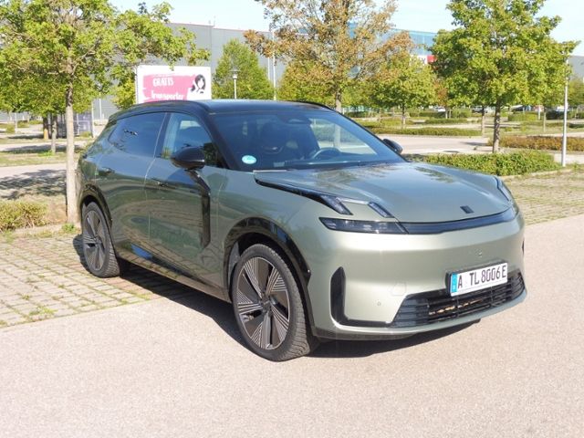 Lynk & Co 08