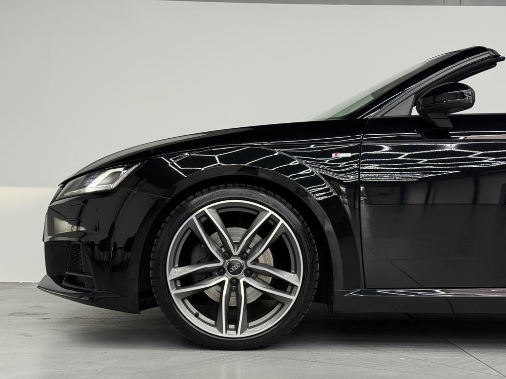 Audi TT Roadster 2.0 TFSI quattro S Line, Foto 11 von 49