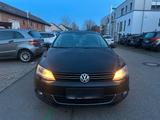 Volkswagen Jetta 2.0TDI Euro 5 PDC,Navi,Si... - Volkswagen Jetta: 2.5
