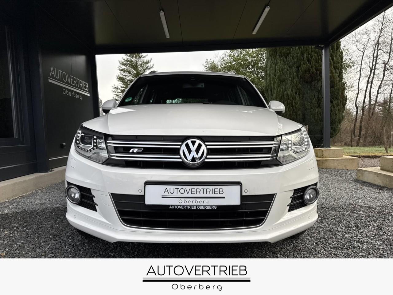 Volkswagen Tiguan 2.0 TDI DSG R-LINE NAVI LED KLIMA SHZ MFL
