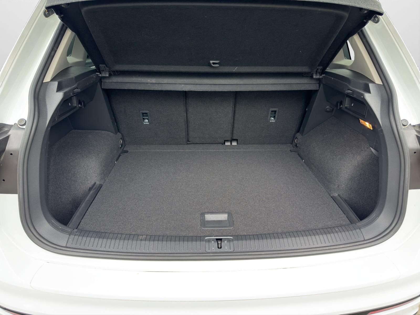 Volkswagen Tiguan 1.5 TSI DSG R-Line Black Style AHK Navi, миниатюра 13