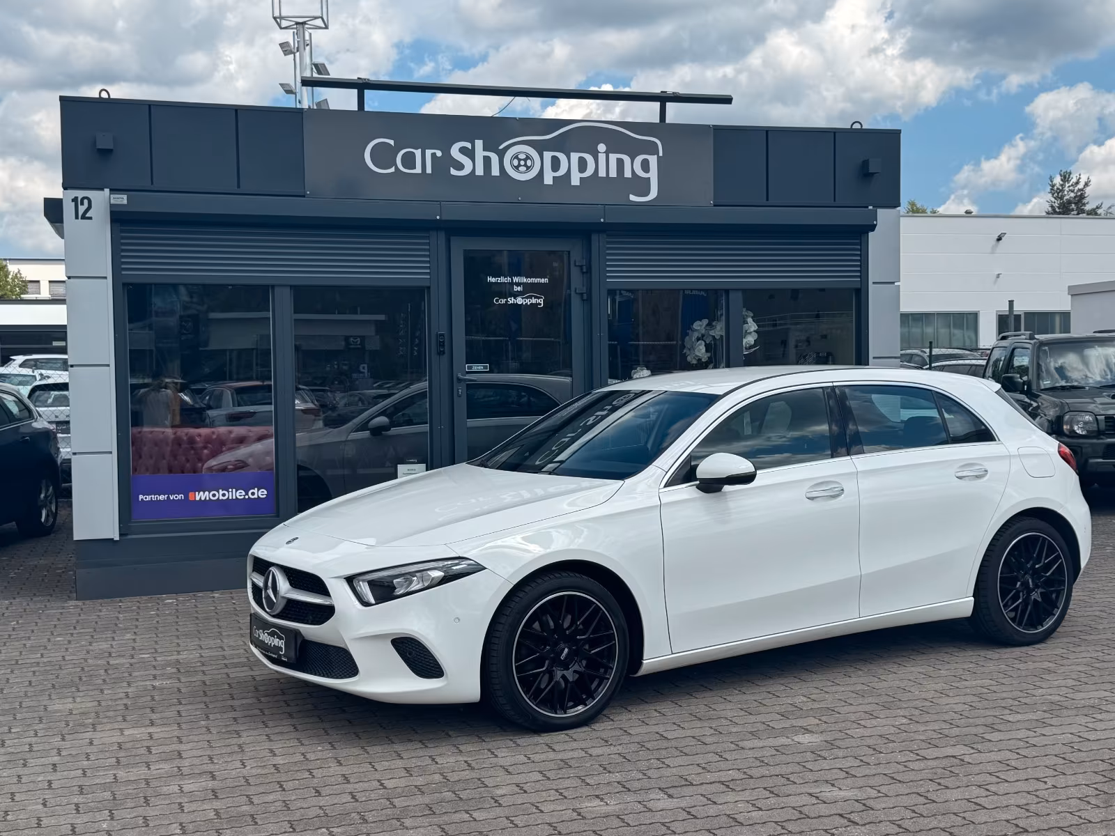 Mercedes-Benz A 220 /Ambiente/Carplay/18"/Sport/Leder/Standhz.